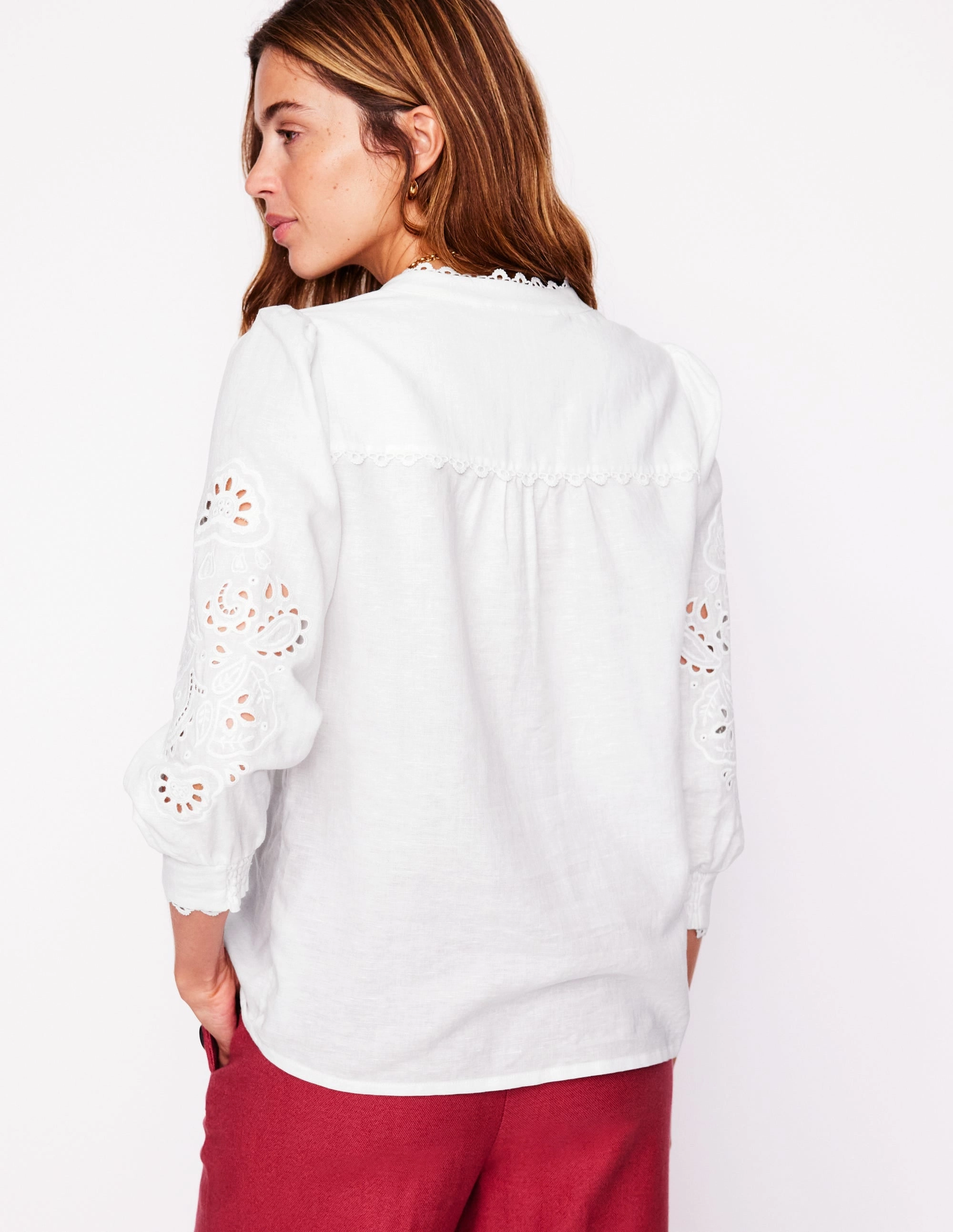 Alicia Cutwork Linen Top-White. Cutwork Embroidery