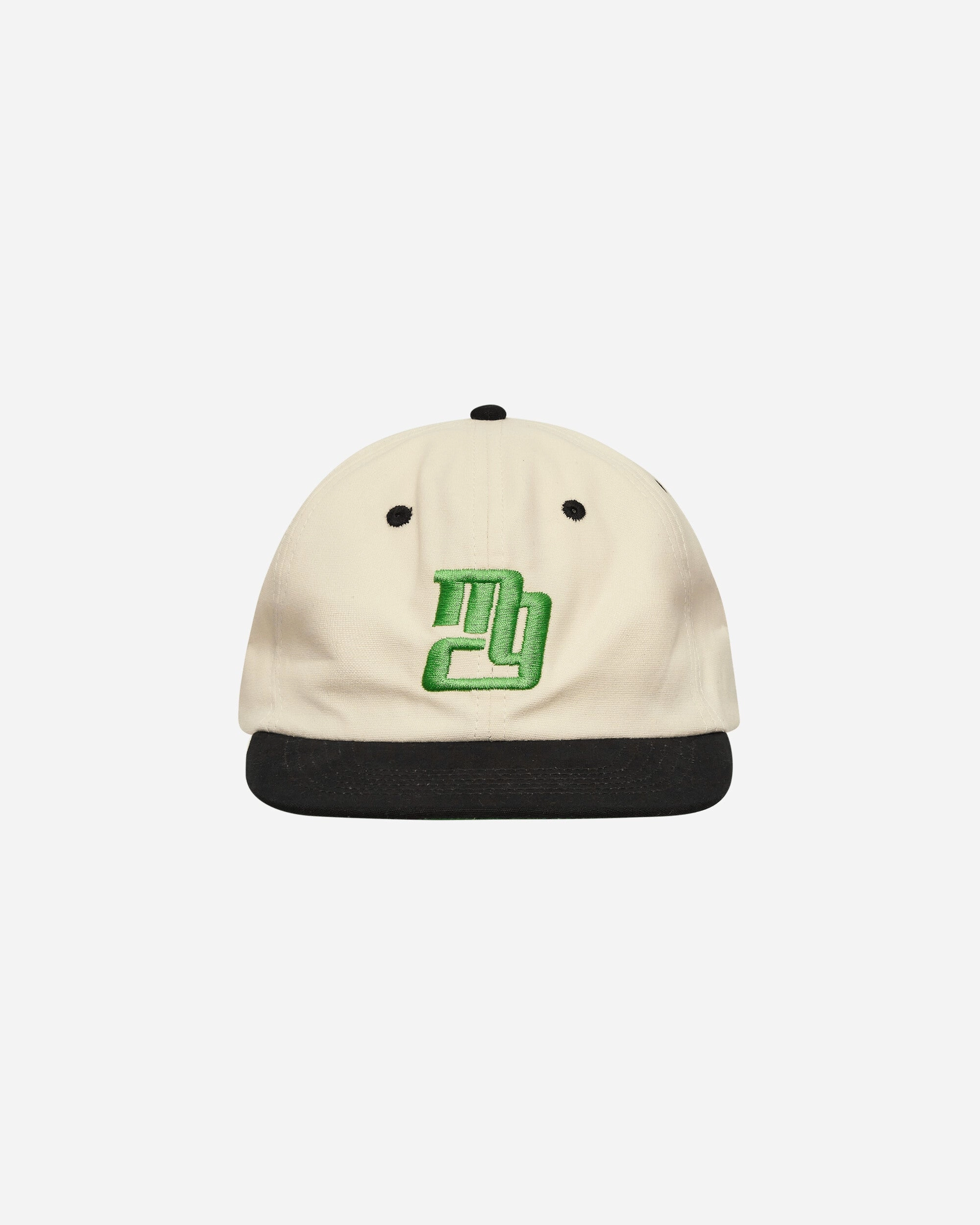 Iconic 6-Panel Cap Desert Snow / Black