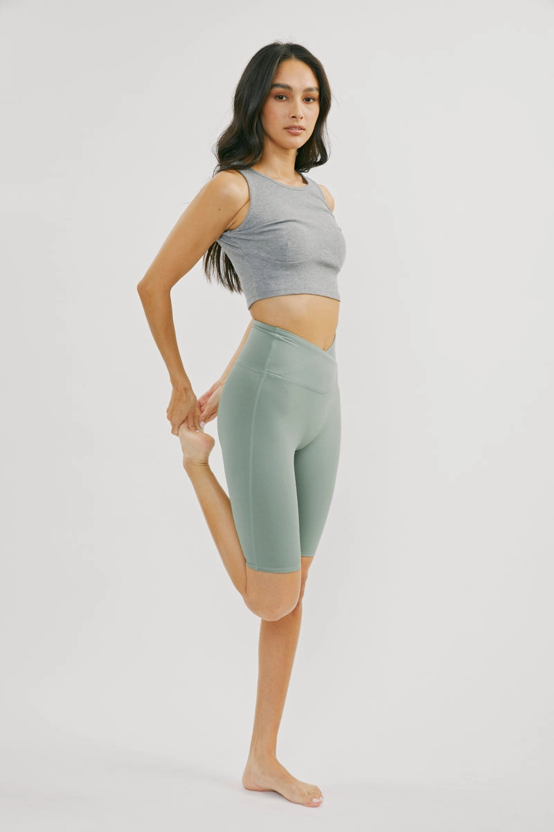 Pandora Mid Rise Active Shorts