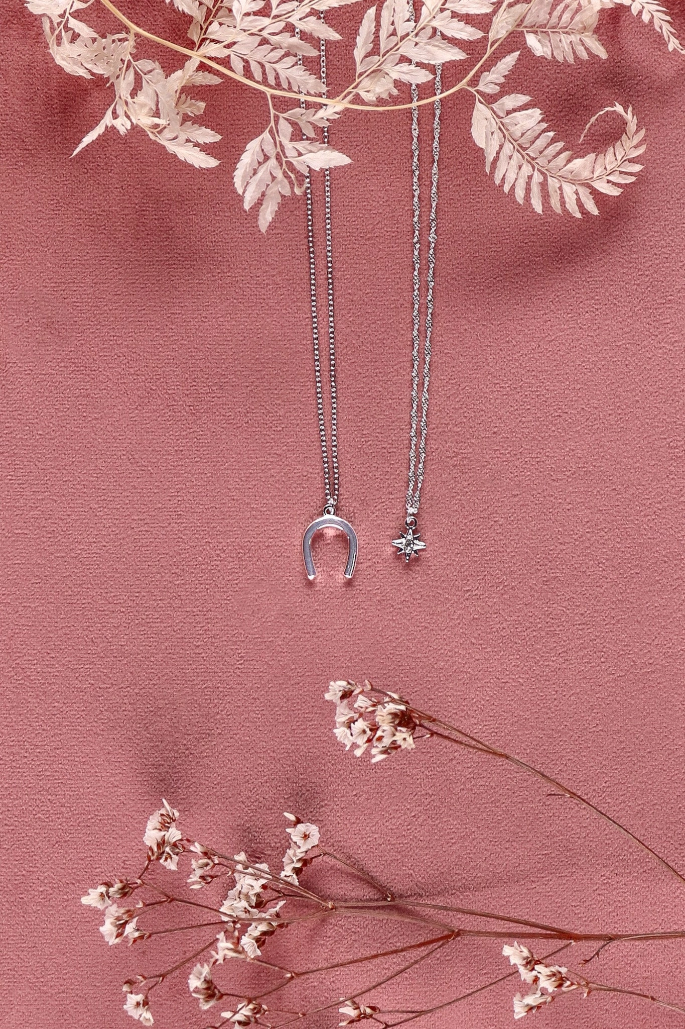 Shine On Label Lucky Necklace Set Silver