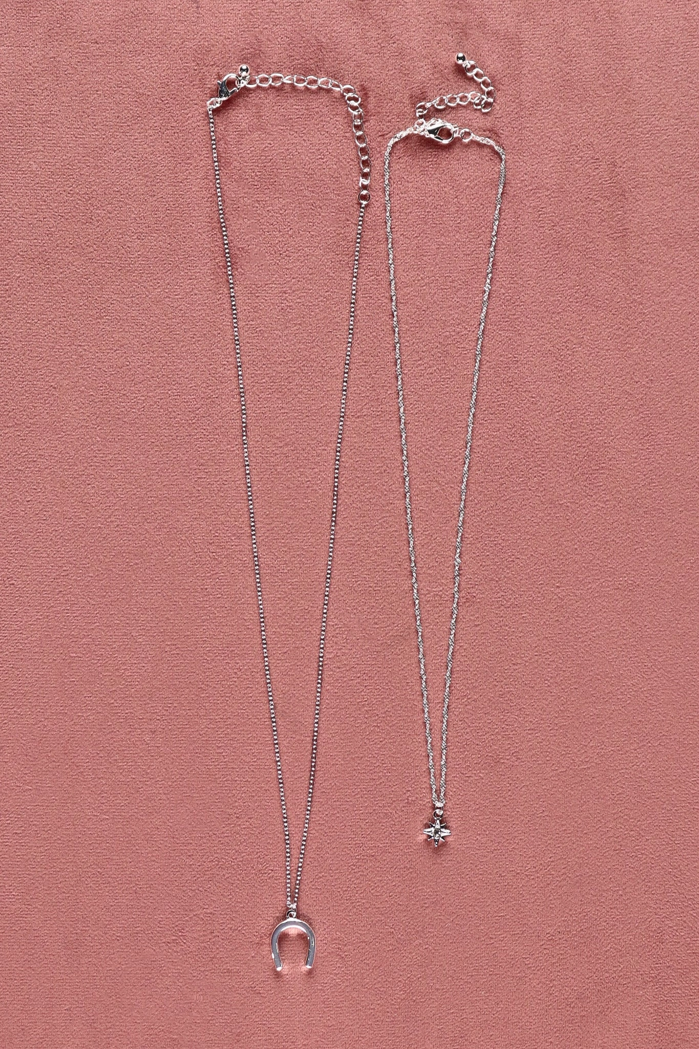 Shine On Label Lucky Necklace Set Silver