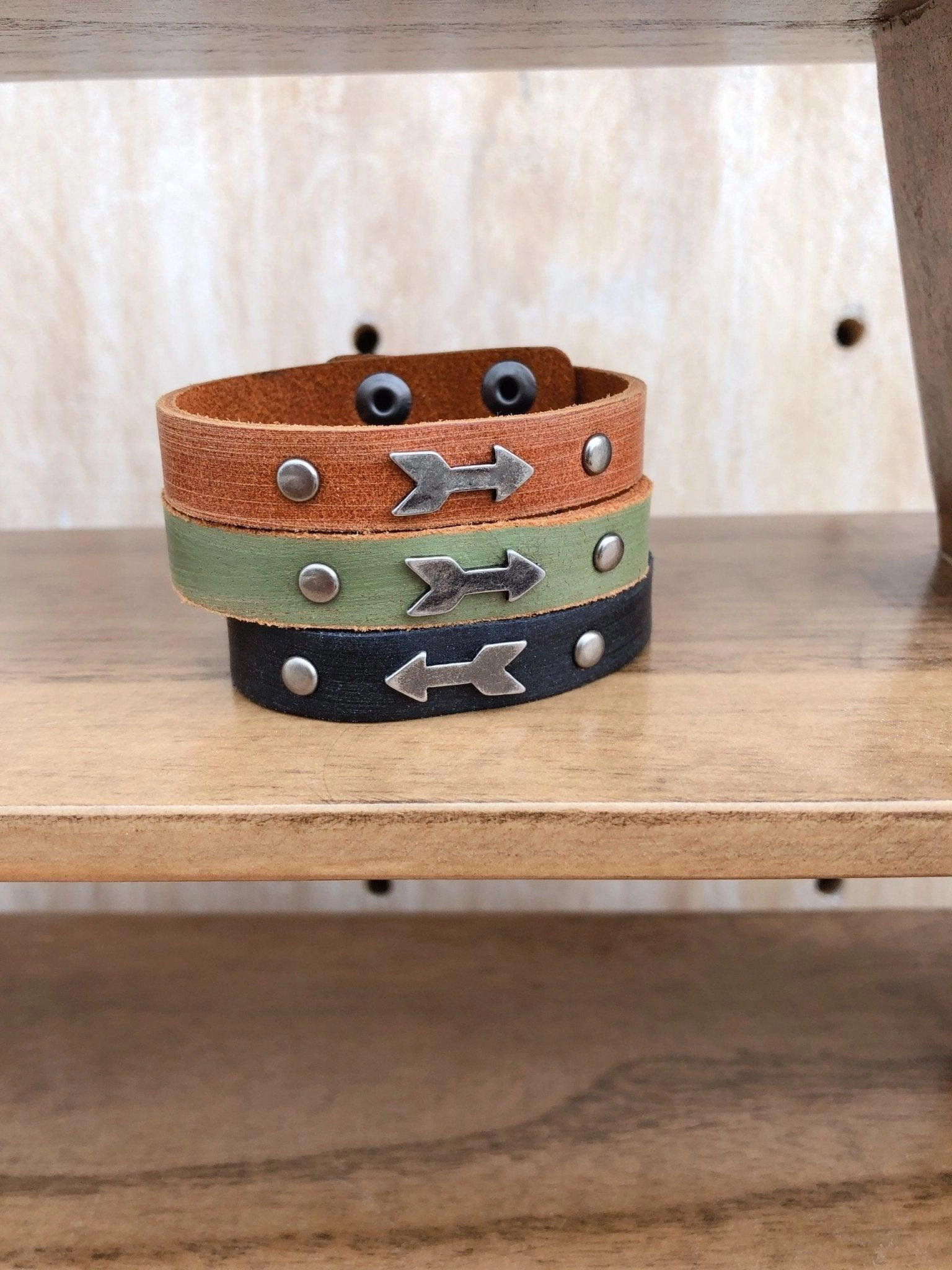 The Mini Arrow Leather Bracelet