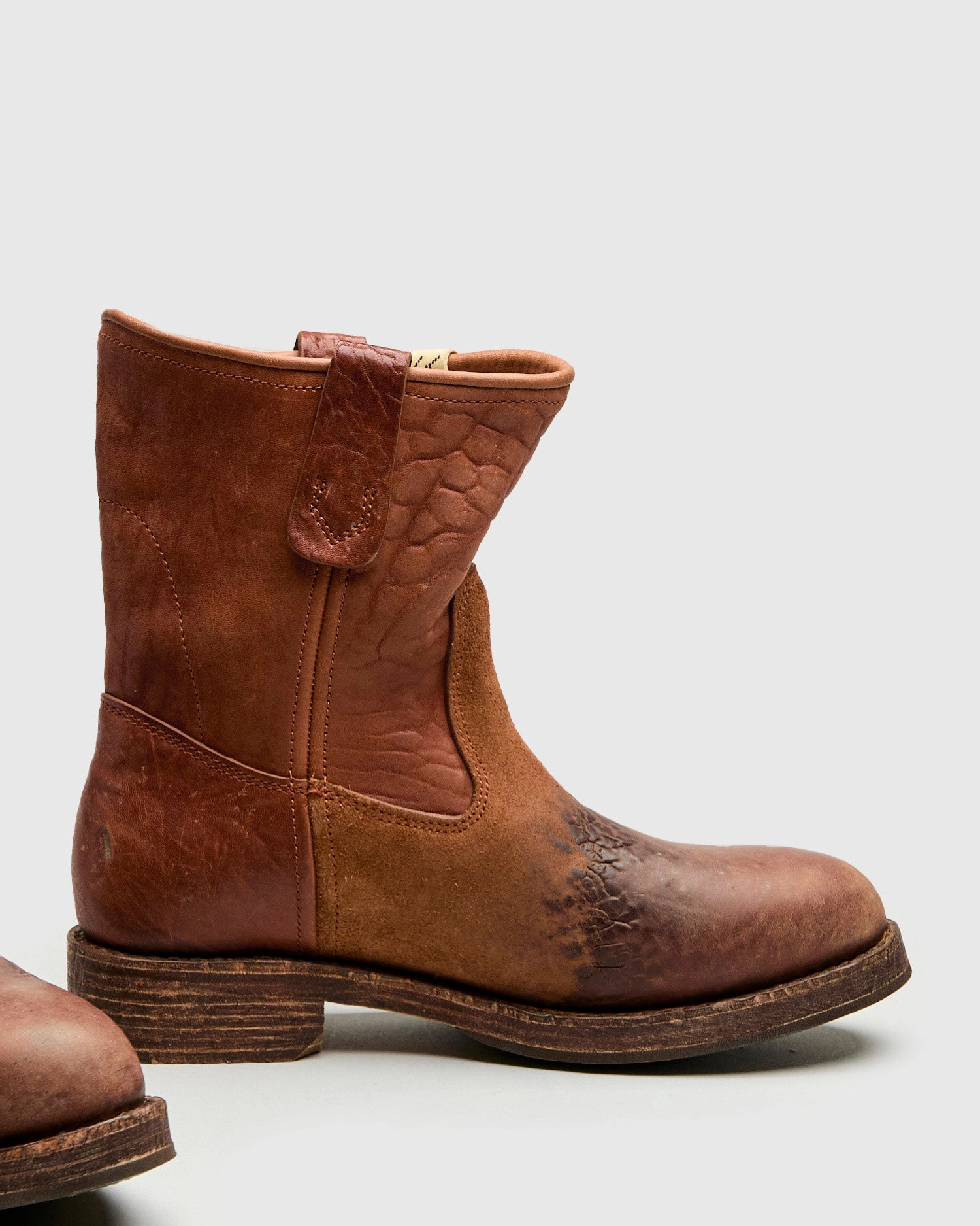 Wabanaki Engineer Boots-Folk in Brown