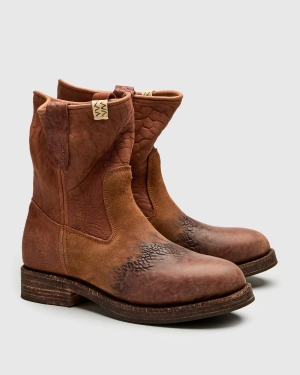 Wabanaki Engineer Boots-Folk in Brown