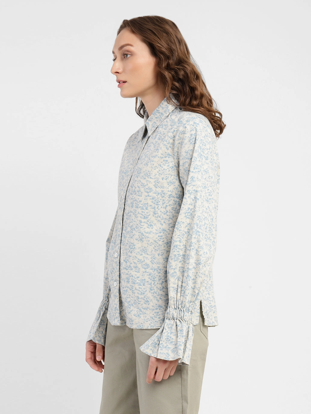 Women's Solid Spread Collar Shirt