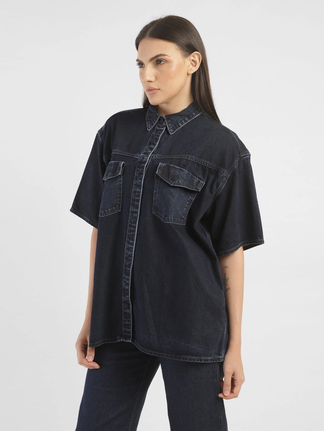 Women's Solid Spread Collar Shirt